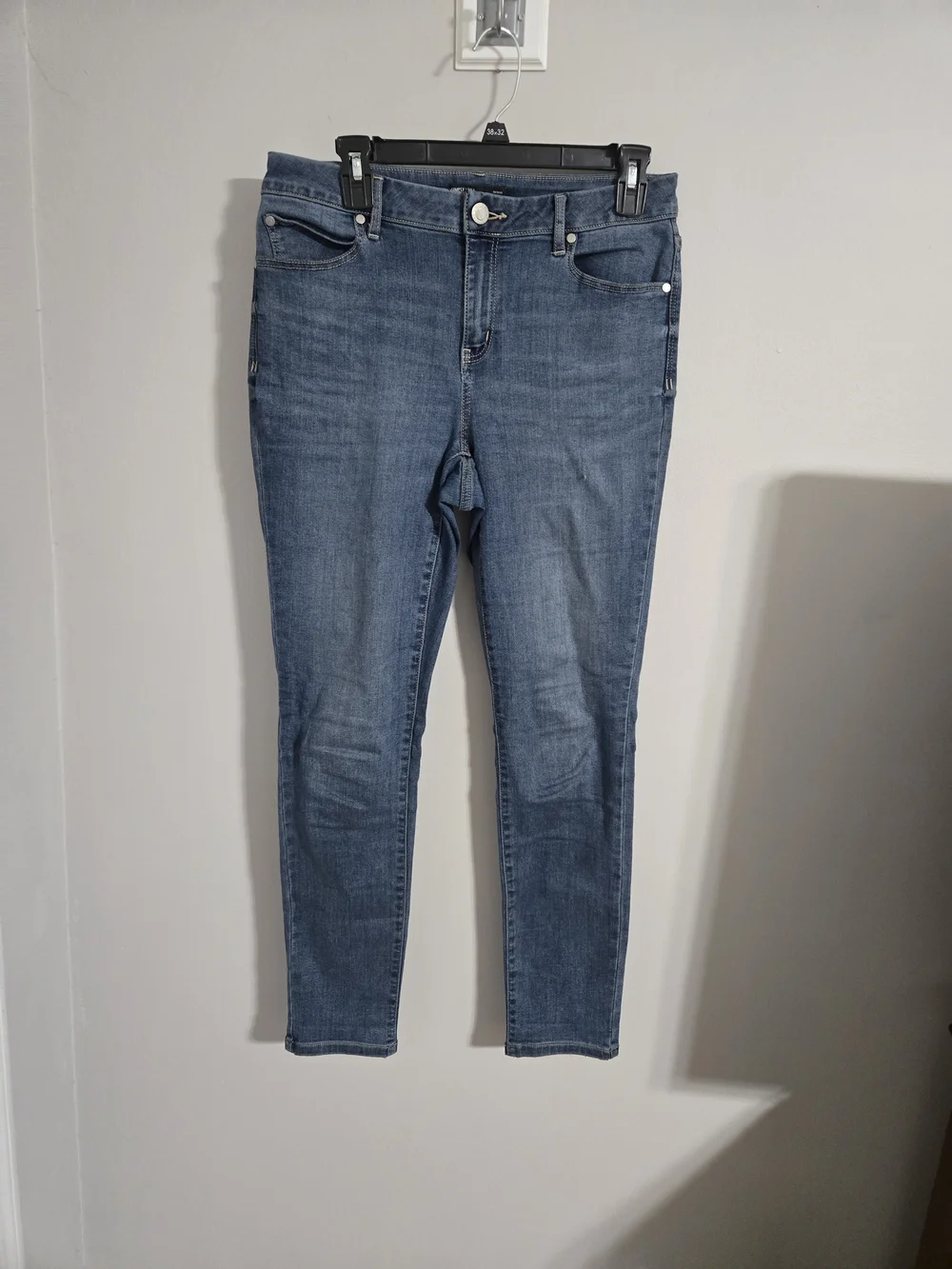 Simply Vera Vera Wang Mid Blue Skinny Jeans